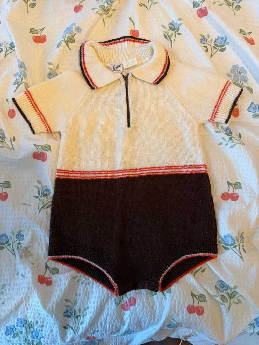 Vintage Cardigan wDuck Embroidery outfit